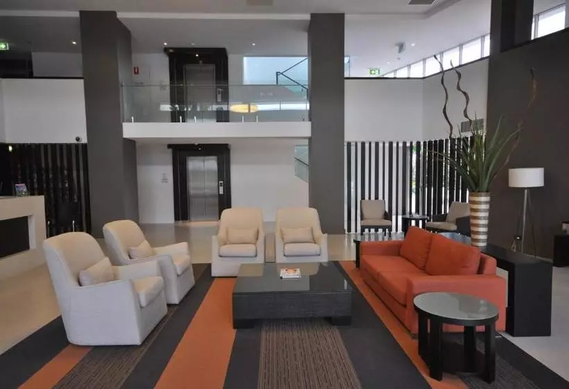 ホテル Chancellor Lakeside