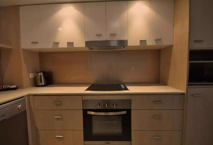 ホテル Chancellor Lakeside