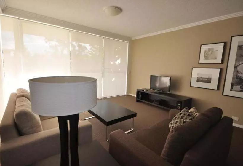 ホテル Chancellor Lakeside