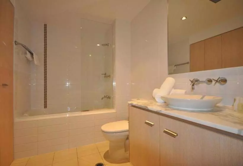 ホテル Chancellor Lakeside