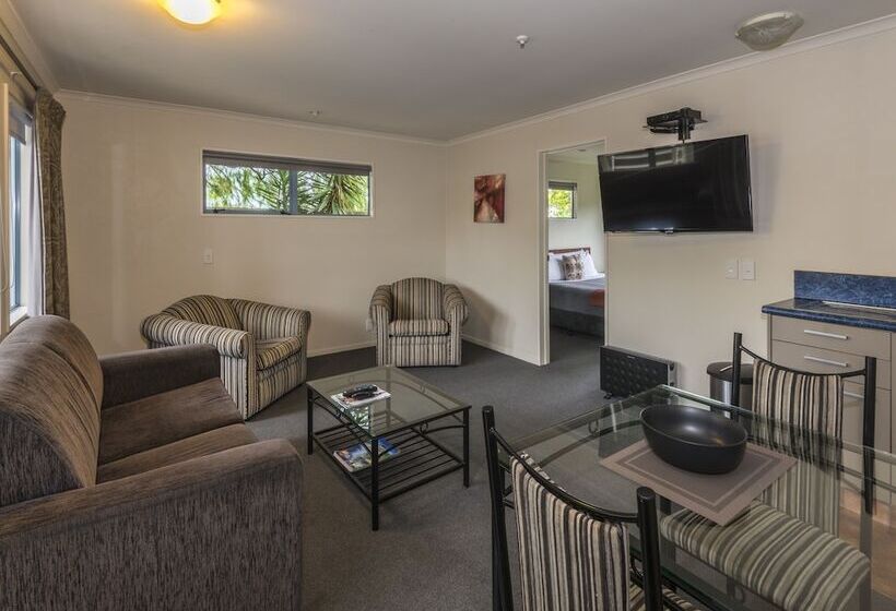 בית מלון כפרי Gateway Motor Inn