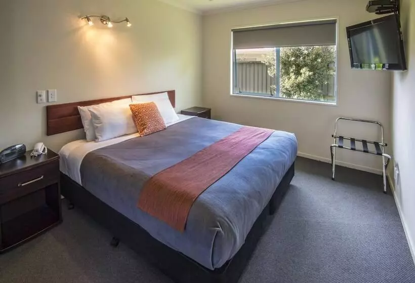 בית מלון כפרי Gateway Motor Inn