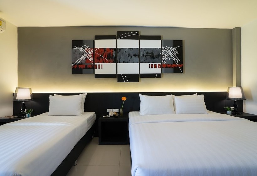 Hotel Ivory Villa City