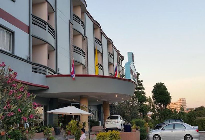 בית מלון כפרי Kiengpiman