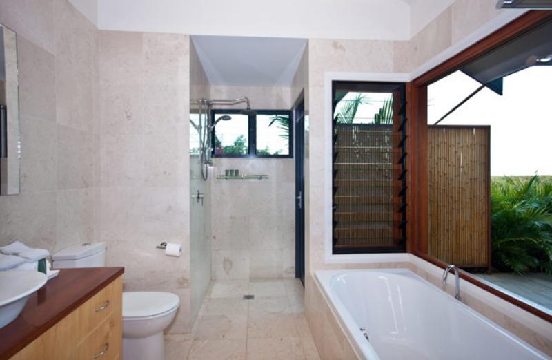 בית מלון כפרי La Vista Byron Bay