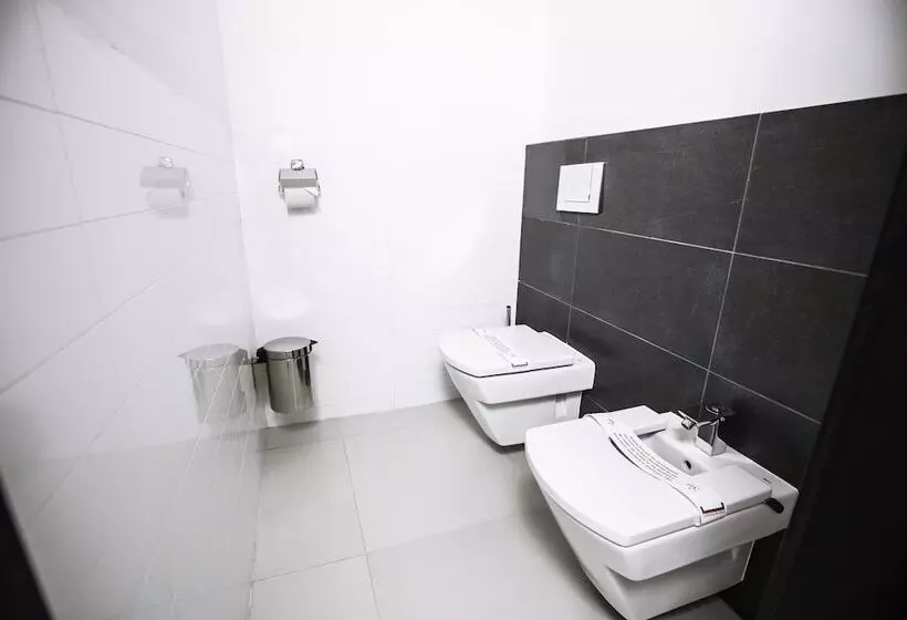 هتل Magnus Trenčín