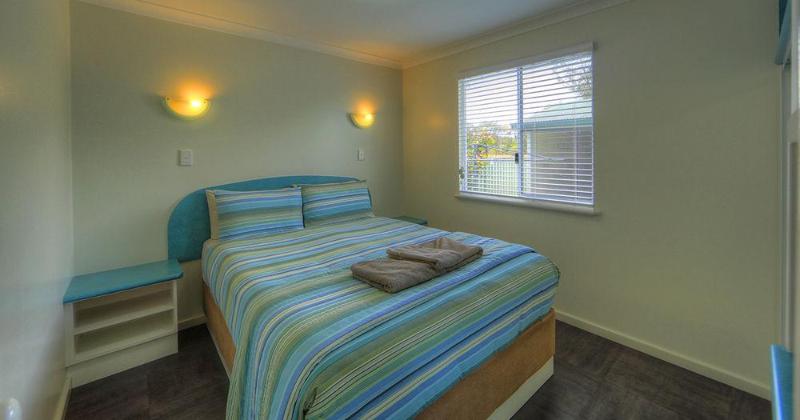 Отель Mandalay Holiday Resort And Tourist Park