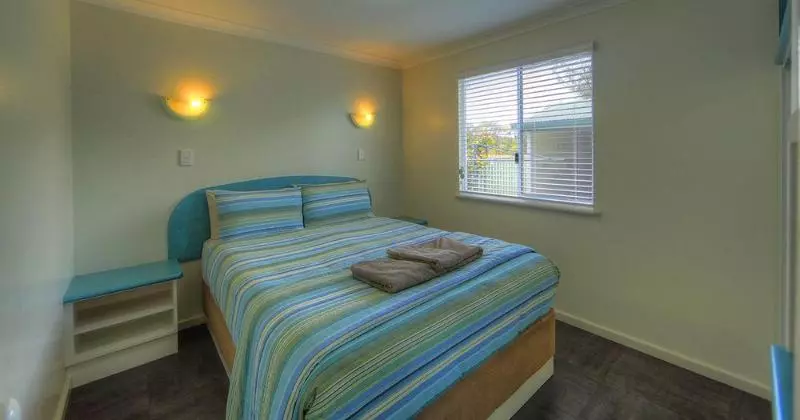 Отель Mandalay Holiday Resort And Tourist Park