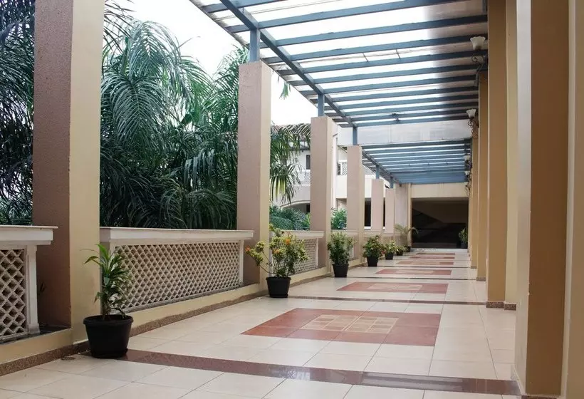 ホテル Oyo Premium Ring Road Cuttack