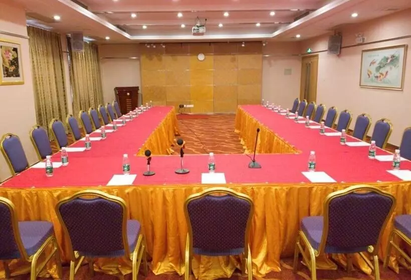 Отель Panyu Guest House