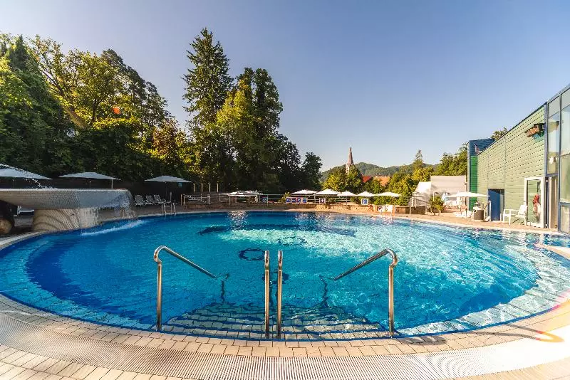 هتل švicarija   Terme Dobrna