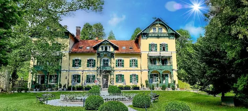 هتل švicarija   Terme Dobrna