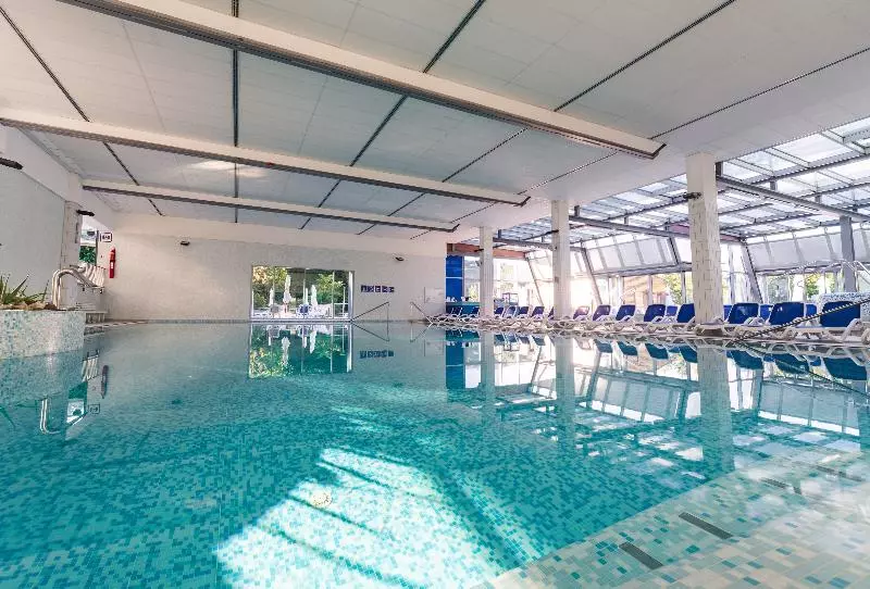 هتل švicarija   Terme Dobrna