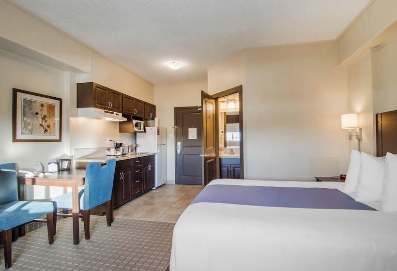 בית מלון כפרי Kindersley All Suites