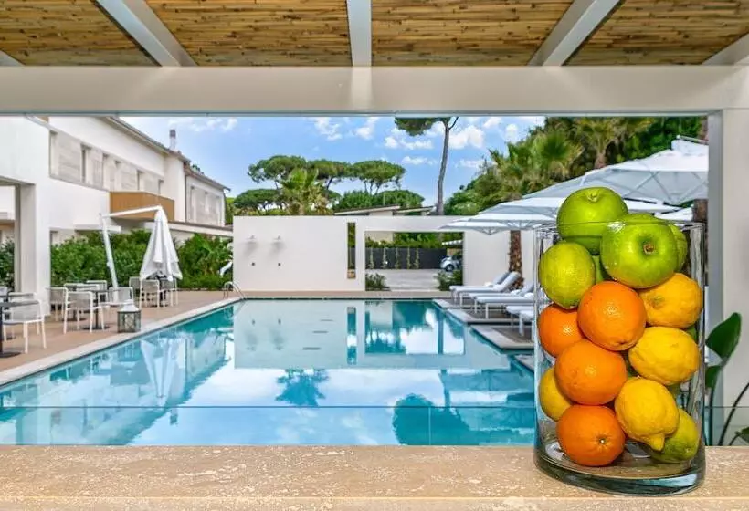 Hotelli Resort Miramonti