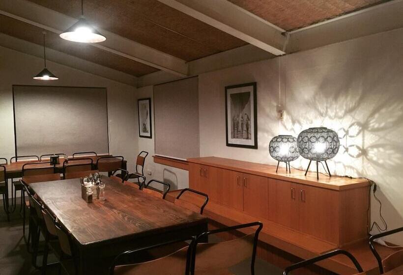 בית מלון כפרי Ripparoo Ski Lodge