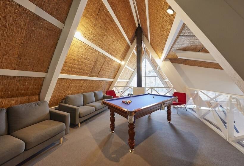 בית מלון כפרי Ripparoo Ski Lodge