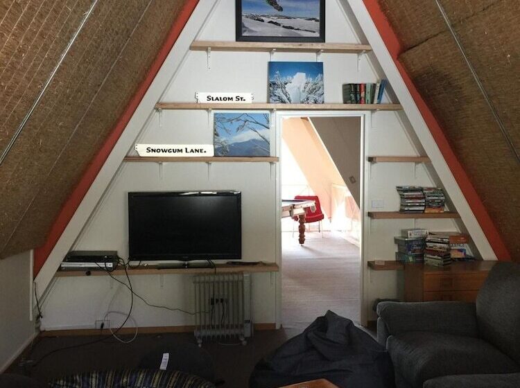 בית מלון כפרי Ripparoo Ski Lodge