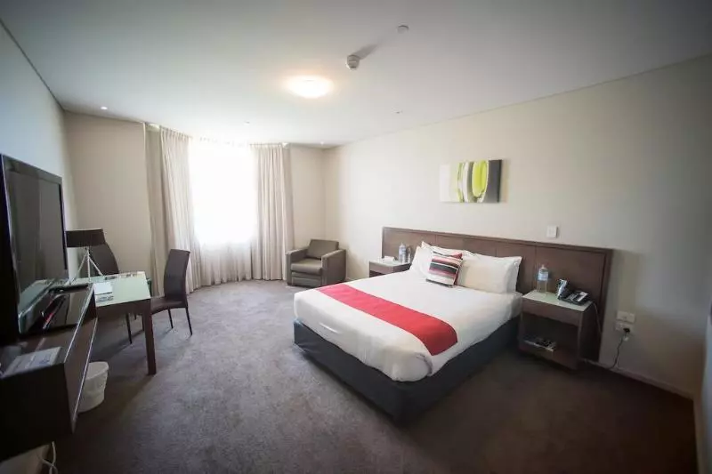 בית מלון כפרי Sfera's Park Suites & Convention Centre