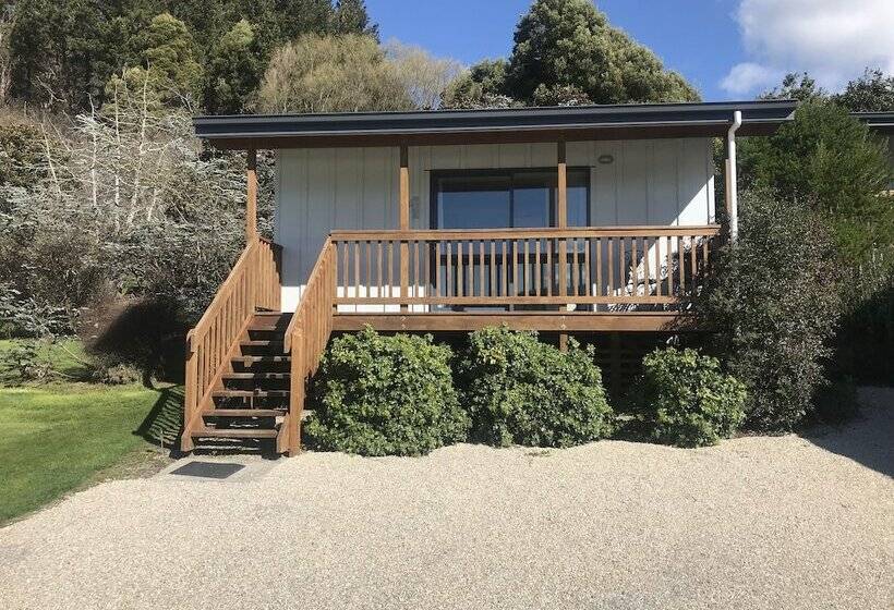 Отель Terraced Chalets
