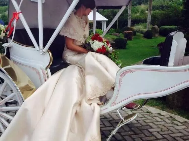 The Q Hotel & Restaurant