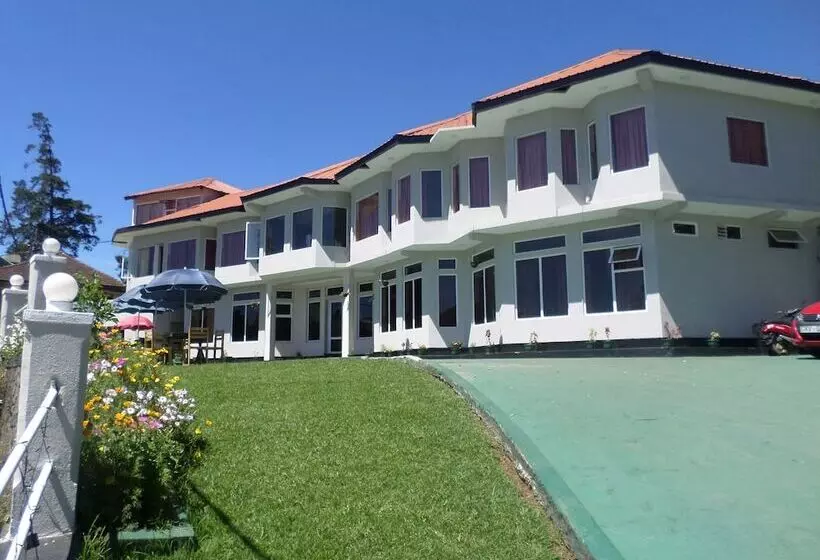 هتل Vista Eden Hill