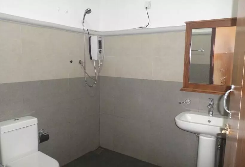 هتل Vista Eden Hill