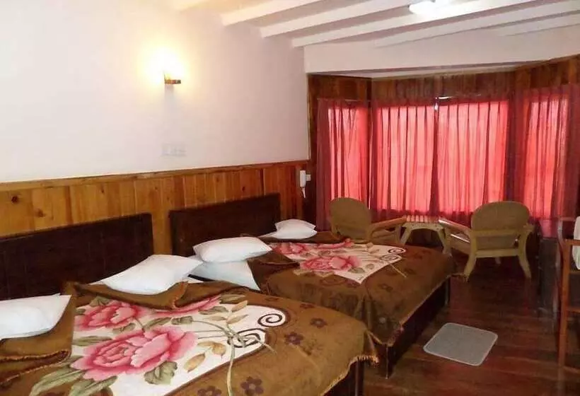 هتل Vista Eden Hill