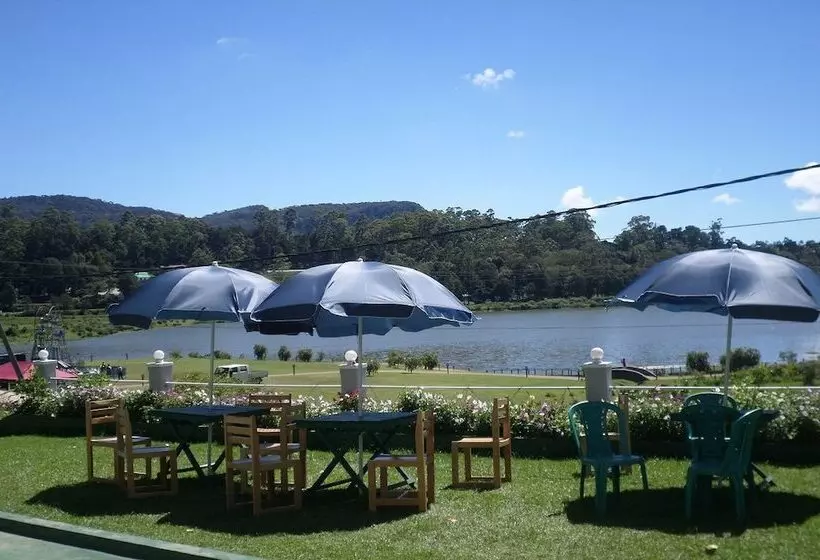 هتل Vista Eden Hill