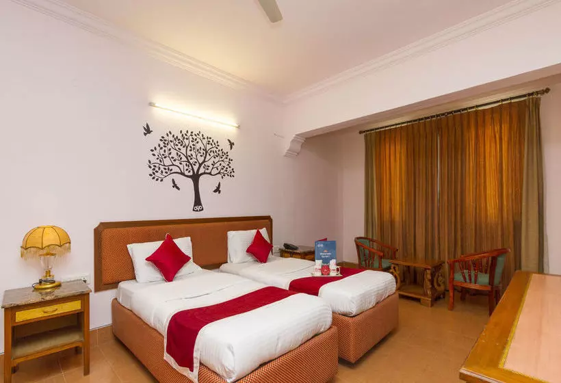 Oyo Apartments Langford Garden