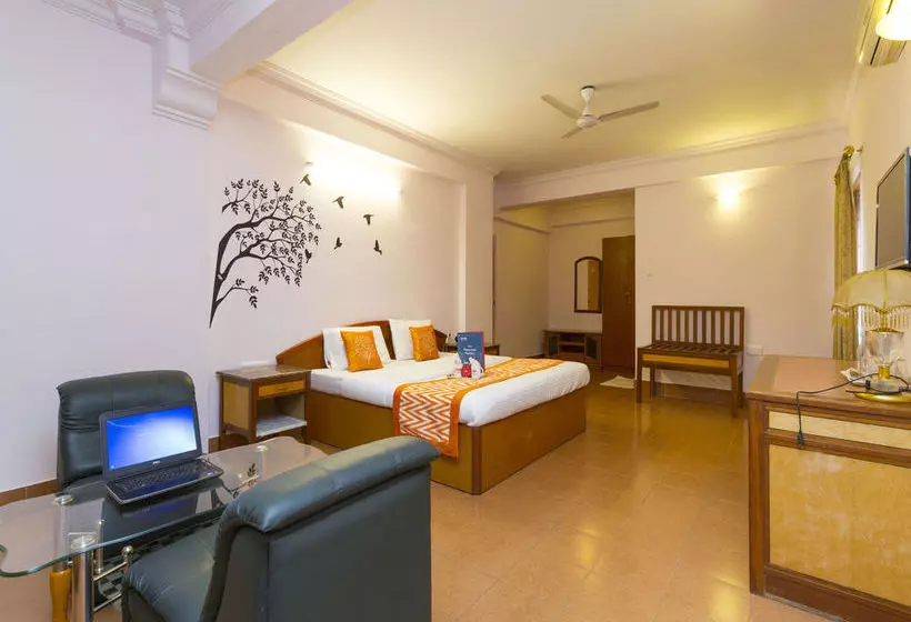 Oyo Apartments Langford Garden