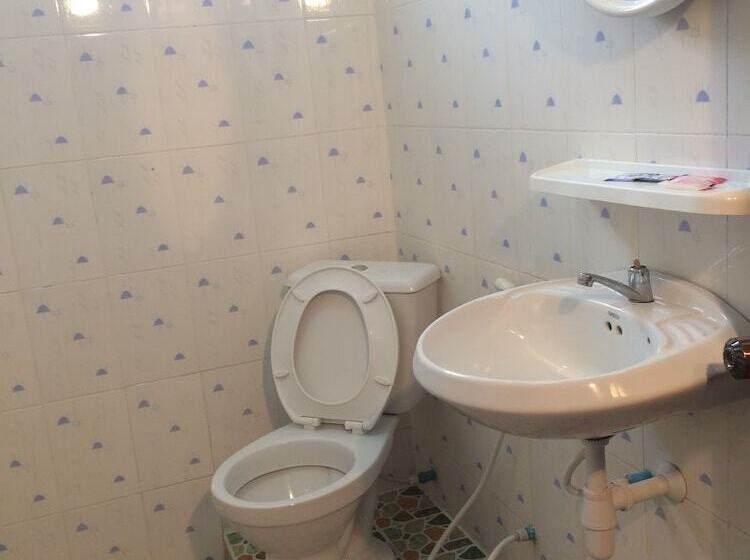 بنسيون Amandra Villa