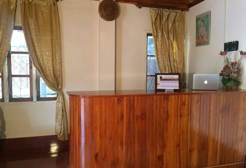 پانسیون Amandra Villa