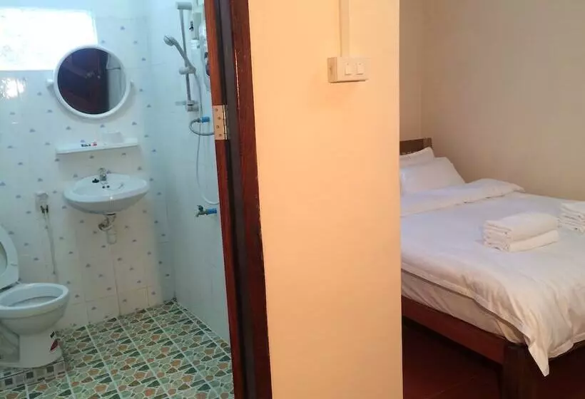 پانسیون Amandra Villa