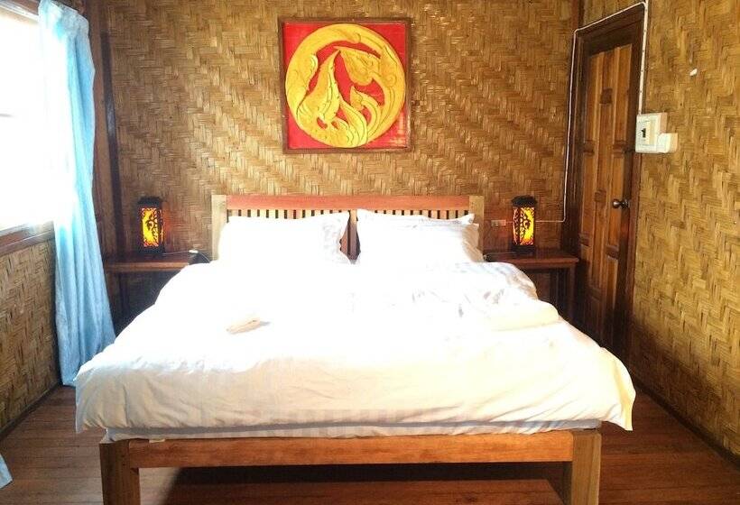 بنسيون Amandra Villa