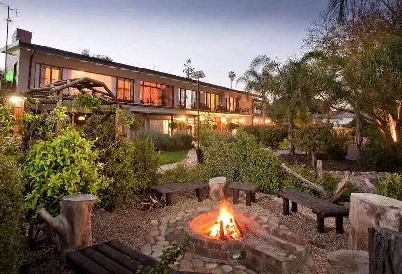 پانسیون Miles B&b Guest House