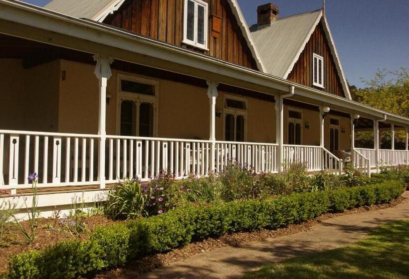 The Carriages Boutique Hotel and Vineyard