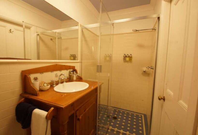 The Carriages Boutique Hotel and Vineyard