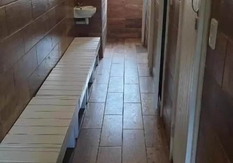 호스텔 Urban Glamping Tranquil International Backpacking Village