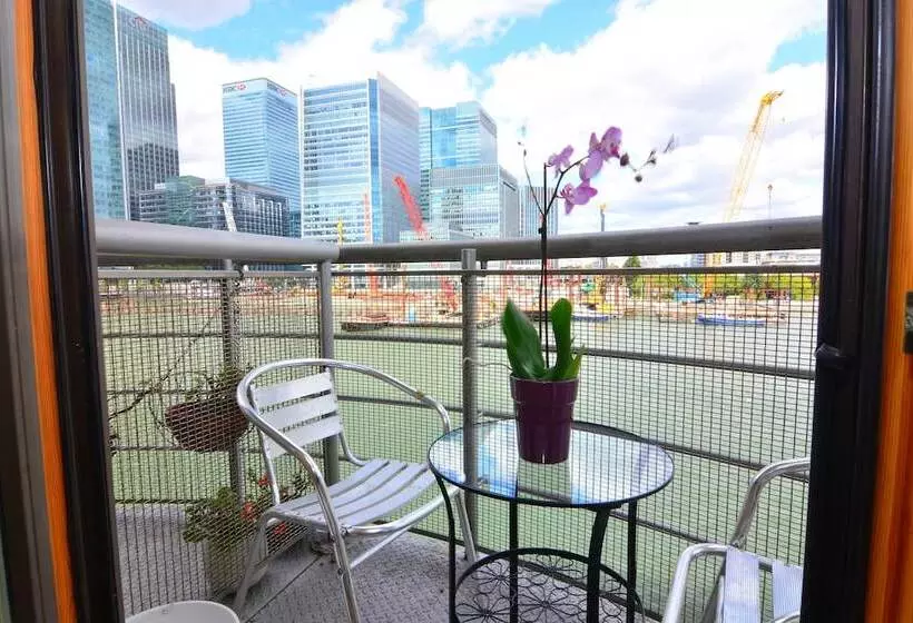 Apartment Wharf – Meridian Place