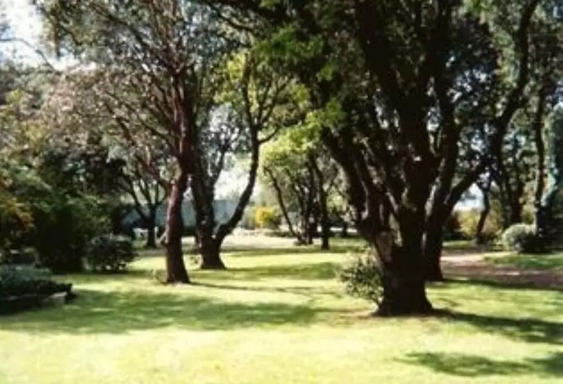 تختخواب و صبحانه Chambres D Hotes Manoir Des Quatre Saisons