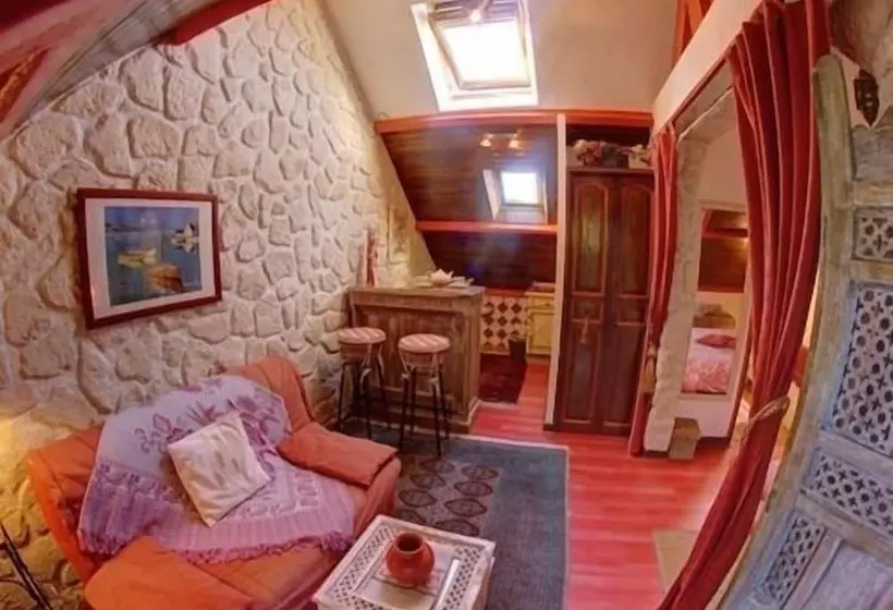 تختخواب و صبحانه Chambres D Hotes Manoir Des Quatre Saisons