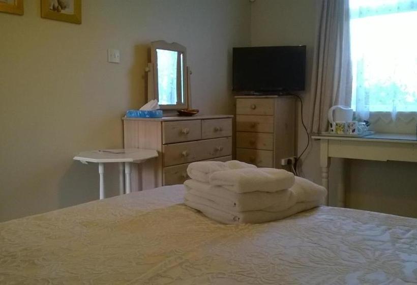 Bed and Breakfast March Cottage