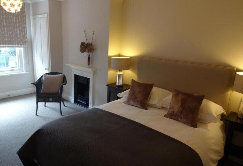 住宿加早餐  Ogilvy House