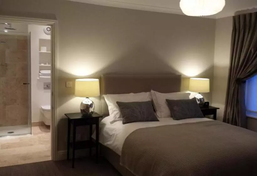 Bed & Breakfast Ogilvy House