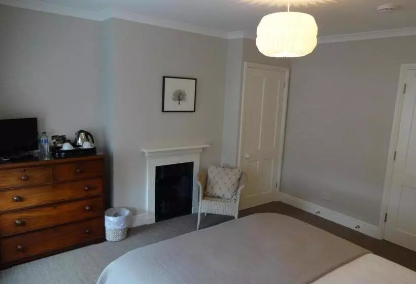 Bed & Breakfast Ogilvy House