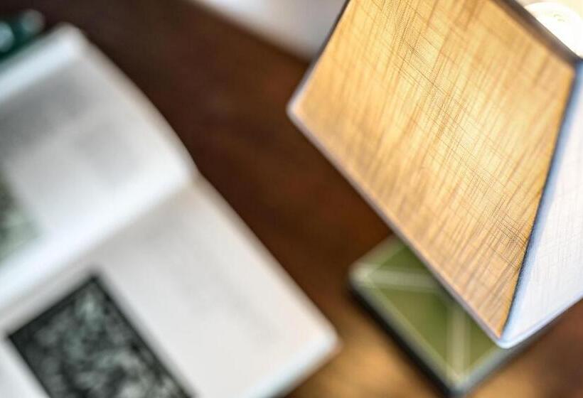 فندق Bellezza Suites