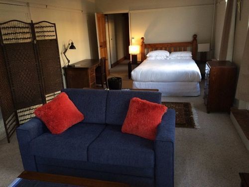 ホテル Burns Lodge At Holy Cross Centre