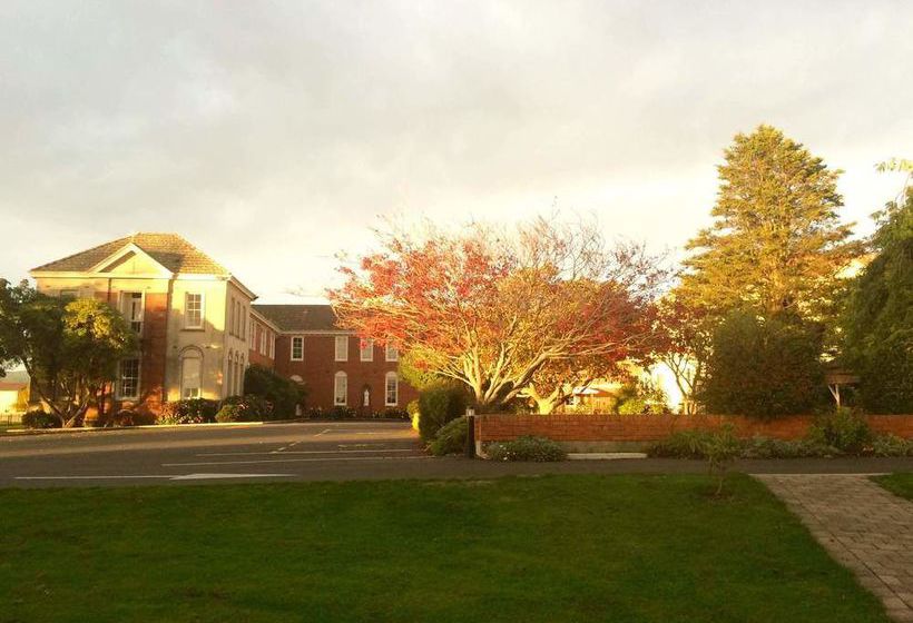 ホテル Burns Lodge At Holy Cross Centre