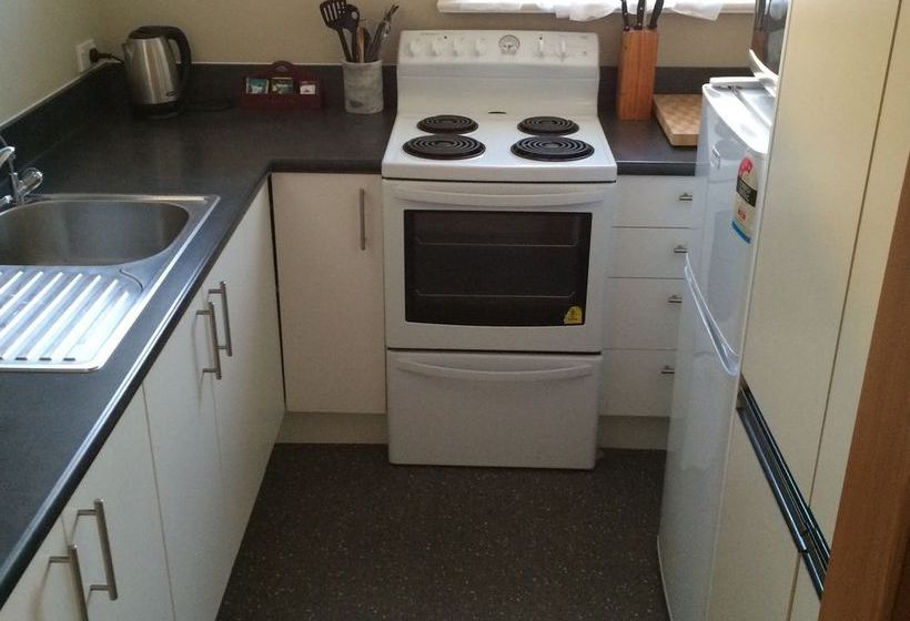 ホテル Burns Lodge At Holy Cross Centre